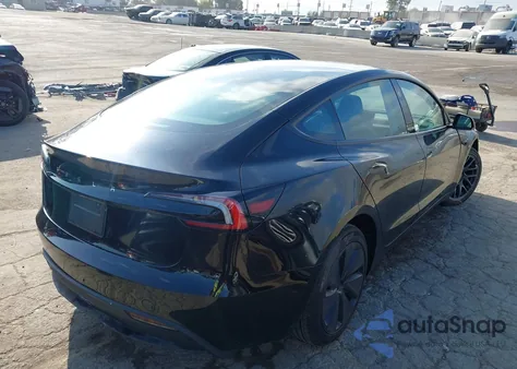 2025 Tesla Model 3 Long Range Rear-Wheel Drive из США, поврежденный, VIN 5YJ3E1EA3SF968930